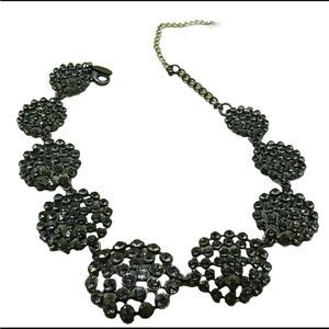 WHITE HOUSE BLACK MARKET Necklace Silver Tone w/ grey Stones 18 In